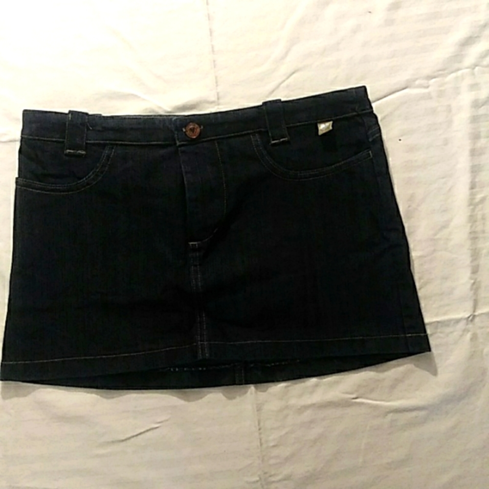 Lucy Love Dark Blue Denim mini skirt size 5/6